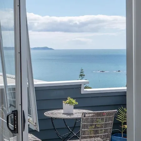 Doubtless Bay Retreat Apartment Coopers Beach Exterior photo